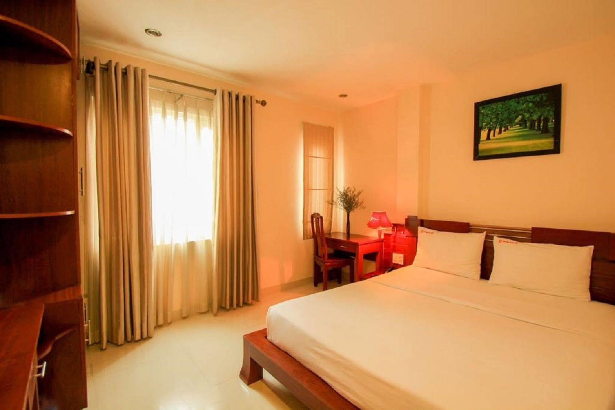 Ipeace Hotel - Bui Vien Walking Street Ho Chi Minh Zewnętrze zdjęcie